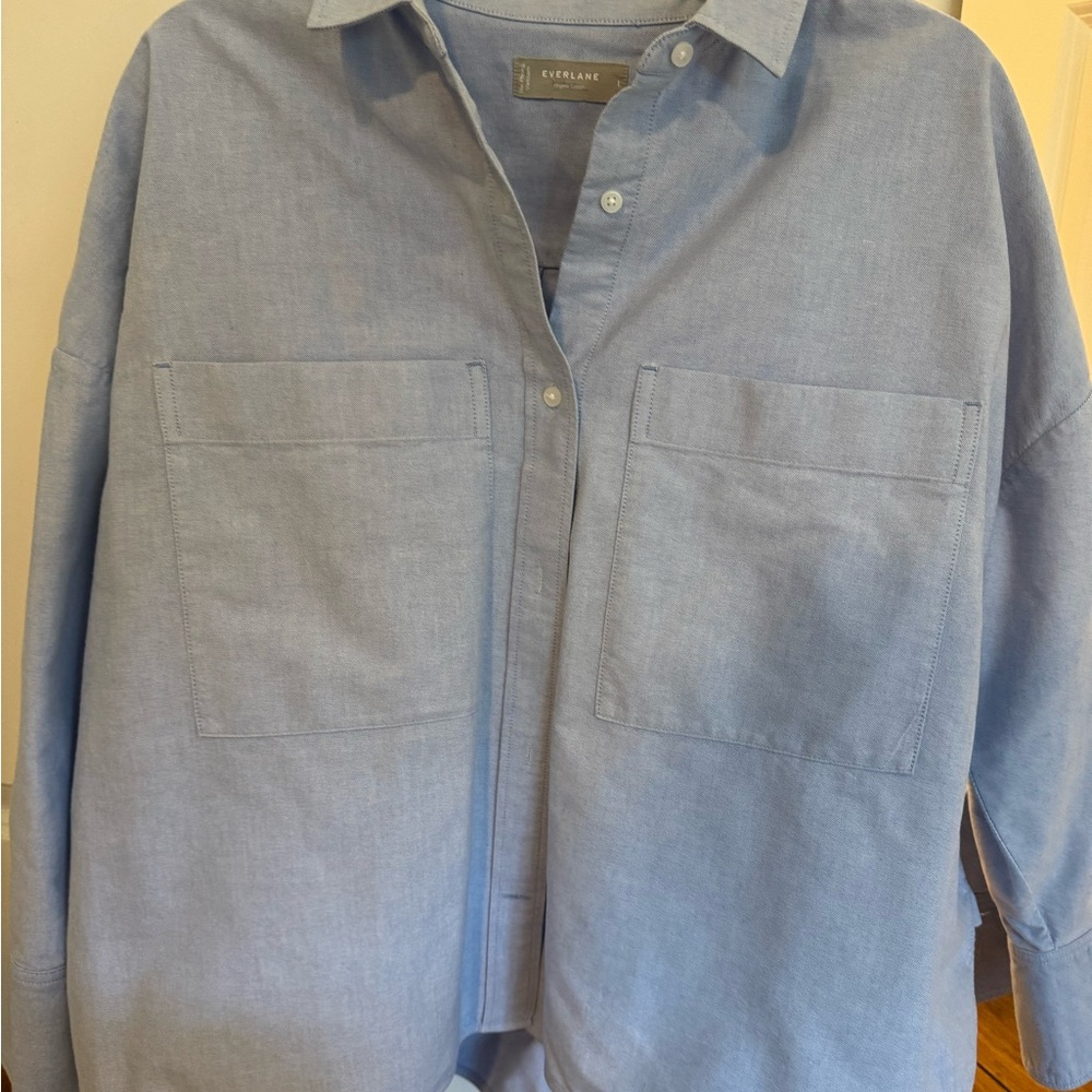 Everlane Women’s Blue Boxy Oxford